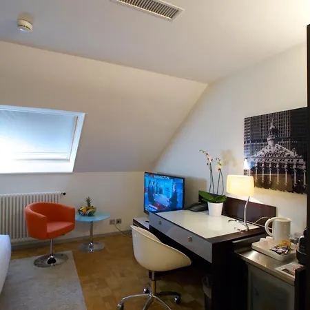 Design Hotel F6-2