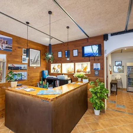 Hostal Doris - Adults Only-2