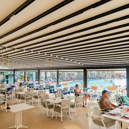 Coral Beach Hotel And Resort Beirut-3