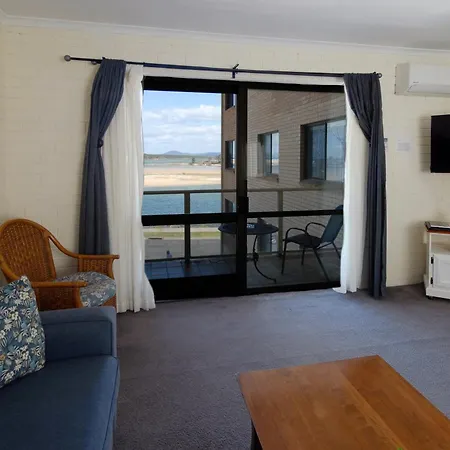 Marcel Towers Holiday Apartments-3