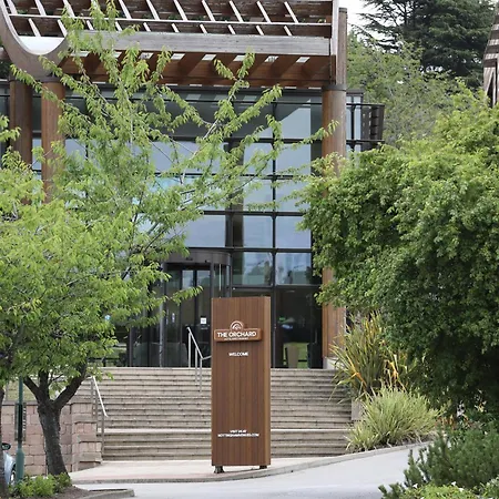The Orchard Hotel & Restaurant-3