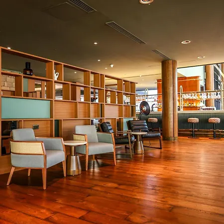 The Orchard Hotel & Restaurant-3