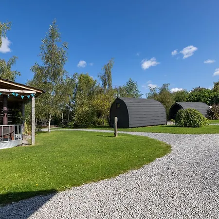 The Little Hide - Adult Only Camping Pods-2