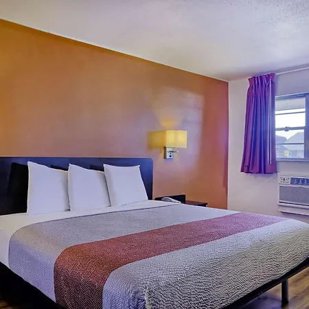 Motel 6 Sullivan Mo-2