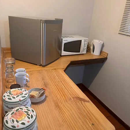 Centurion Guest House And Lodge-3