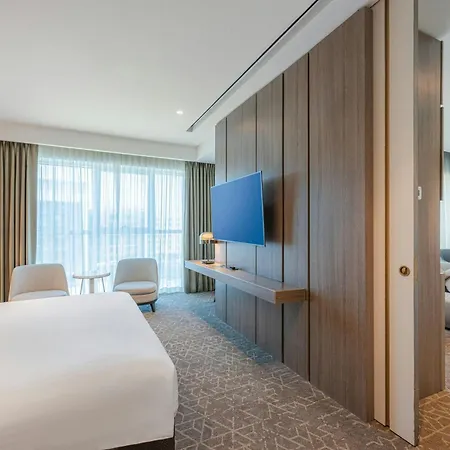 Courtyard By Marriott Dubai, Al Barsha-2