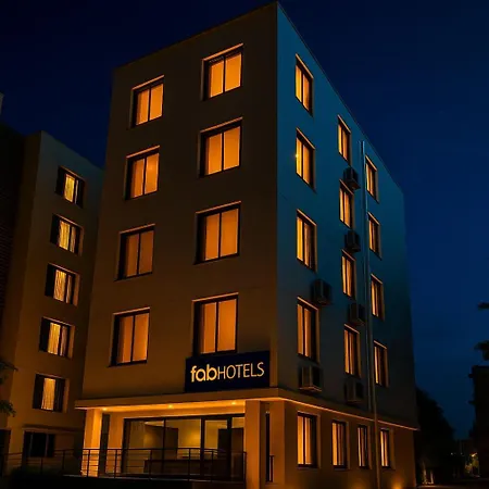 Fabhotel Marvel Bliss-3