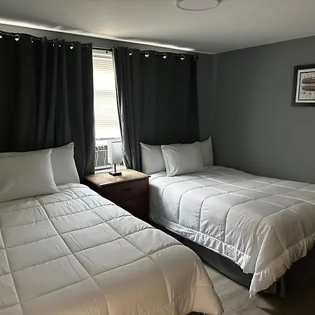 Atlantic Breeze Motel & Apartments-2