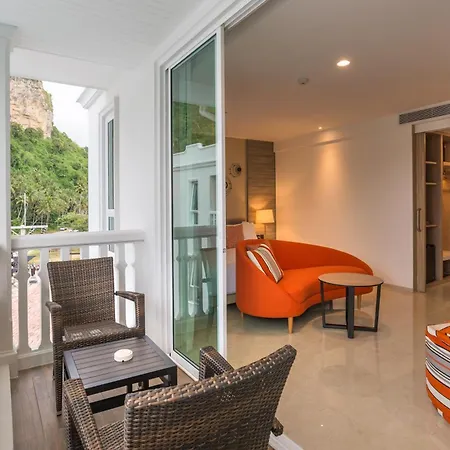 Centara Ao Nang Beach Resort & Spa Krabi-3