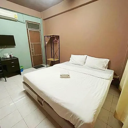Sunshine Apartment-2
