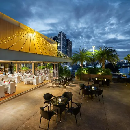 Sun & Moon, Riverside Hotel-3
