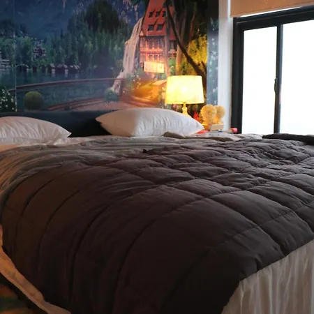 Luxury Manzil Apartment-2