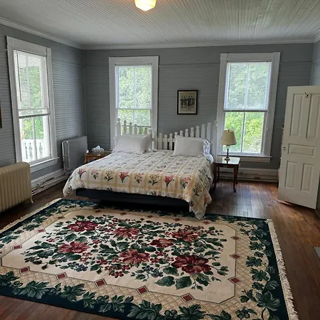 The Balsam Mountain Inn-3