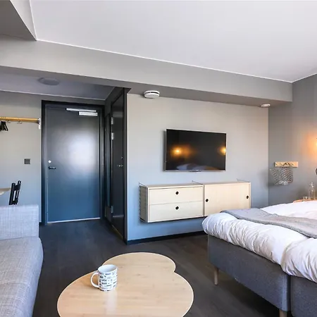Blomloefs Hotell Saltoe-2