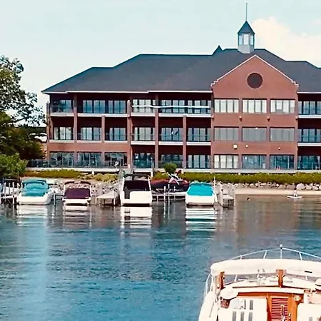 The Shoreline Hotel-3