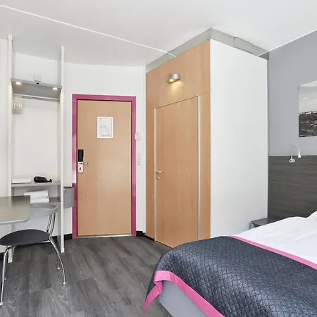 Cabinn City-2