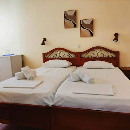 A Hotel Faros-2