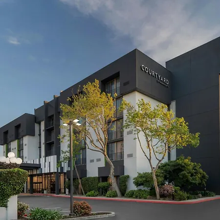 Courtyard By Marriott San Jose Airport-3