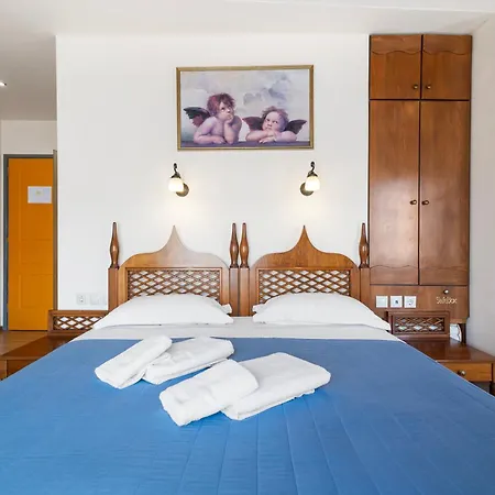 Belmondo Hotel-3