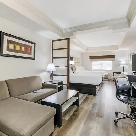 Best Western Plus Jfk Inn & Suites-3