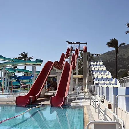 Gai Beach Hotel-3