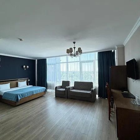 Business Hotel Almaty-3