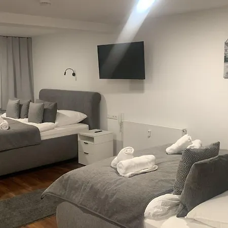 Hotel am Schlossplatz-2