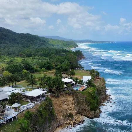 The Sea Cliff Hotel Resort & Spa-2
