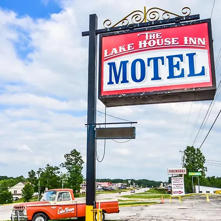 The Lake House Inn-3