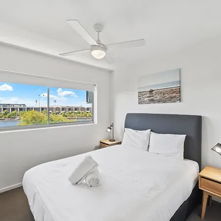 North Shore Oceanside Kawana-3