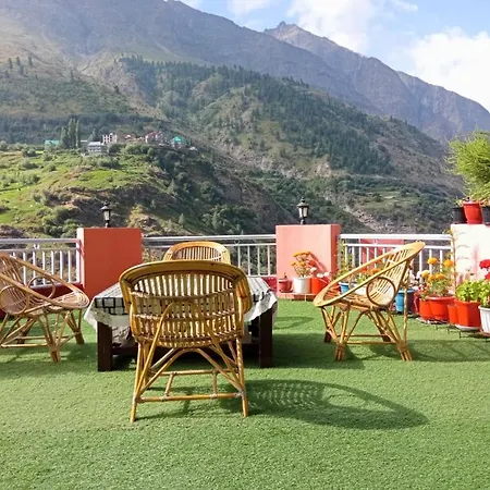 Hotel Blue Pine-3