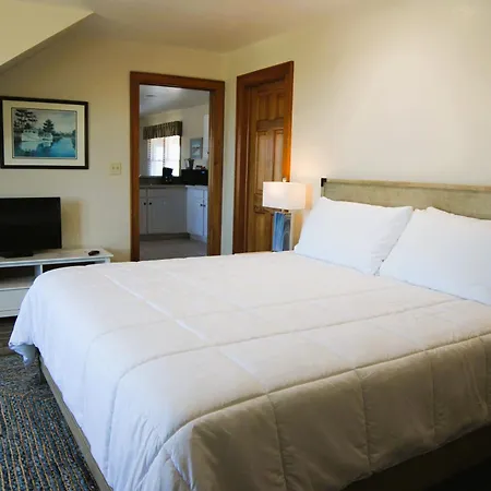 Pony Island Inn-3