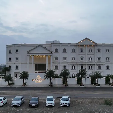 Pride Resort, Rajkot-3