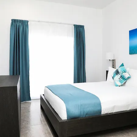 Ocean Breeze Resort-2