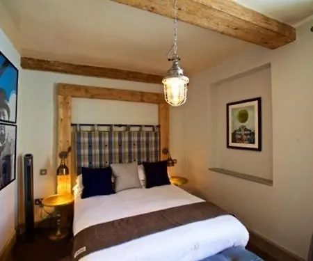 Woodstock Arms-2
