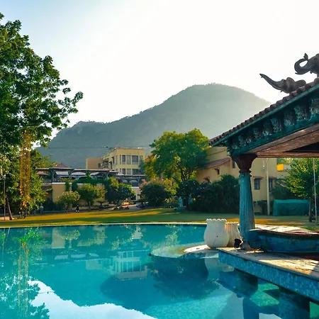 The Royal Retreat Resort & Spa-2