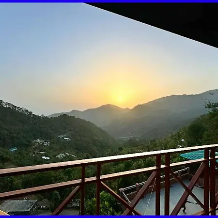Nainital Hotel Uk Inn Near Bus Stop - View And Mountain Valley View - Wi Fi - Room Service Available - Best Homestay-3