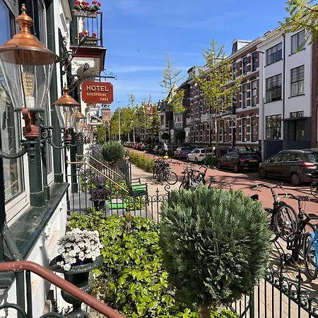 Hotel Oorsprongpark City Centre Utrecht-3