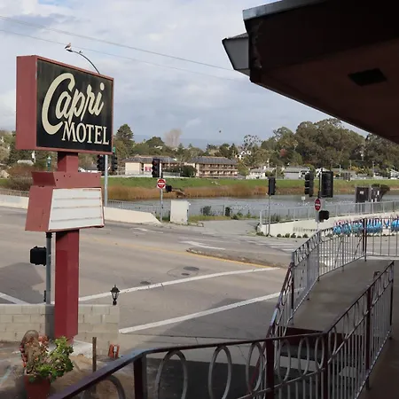 Capri Motel Santa Cruz Beach Boardwalk-3