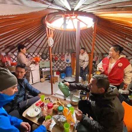 City Guesthouse & Tours-3
