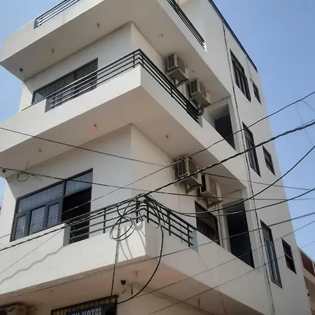 Hotel O Dev Mansarovar-2