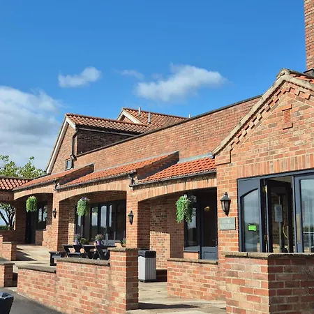 The White Horse Lodge Hotel-2