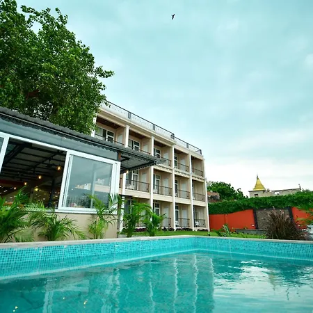Hotel Aviral Ganga-2