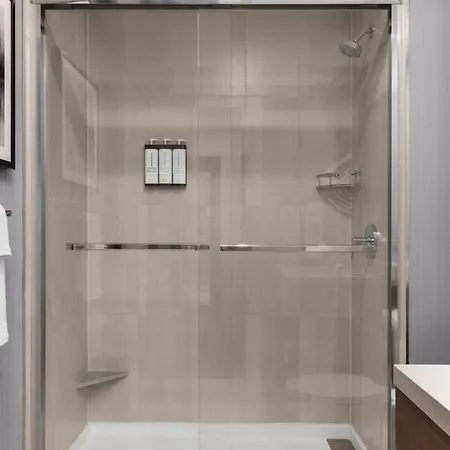 Hyatt House Mississauga / Airport Corp Center-2