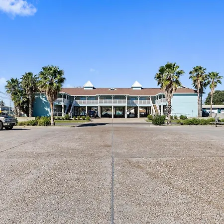 Bluff'S Landing Lodge-3