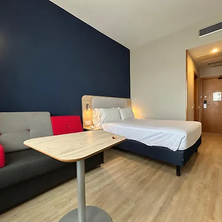 Holiday Inn Express Ciudad De Las Ciencias By Ihg-3