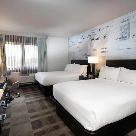 Silver Sevens Hotel And Casino, A Wyndham Garden-3
