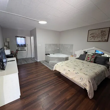 Advance Inn-2
