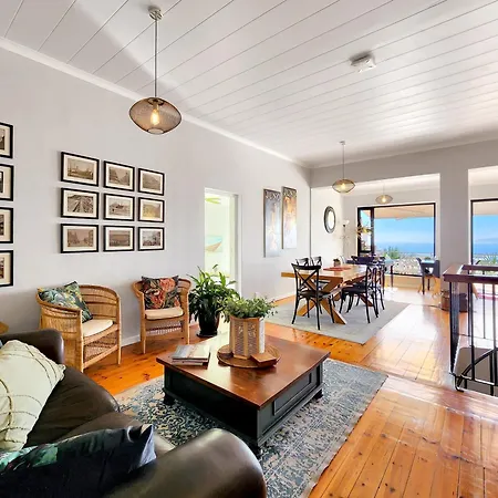 Bluegum Hill Guesthouse & Apartments-3