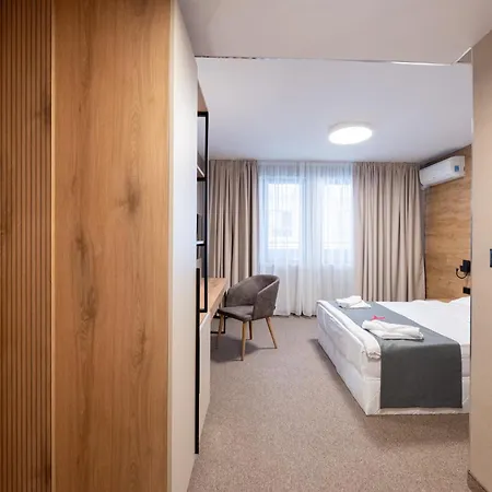 Avenue Hotel-2